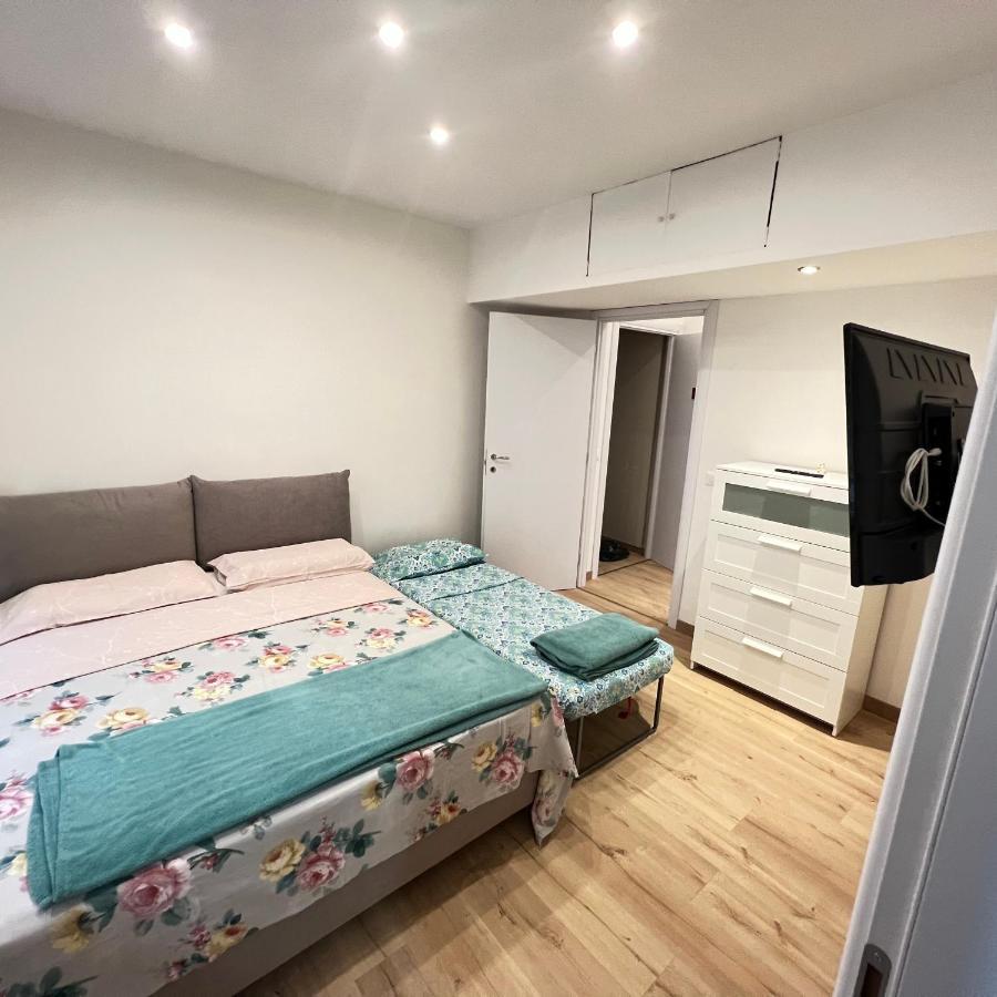 Alla Scalinata Del Teatro Rossetti Confort Suites Parcheggio ترييستي المظهر الخارجي الصورة