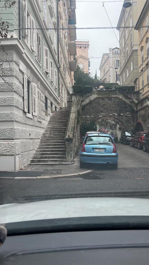 Alla Scalinata Del Teatro Rossetti Confort Suites Parcheggio ترييستي المظهر الخارجي الصورة