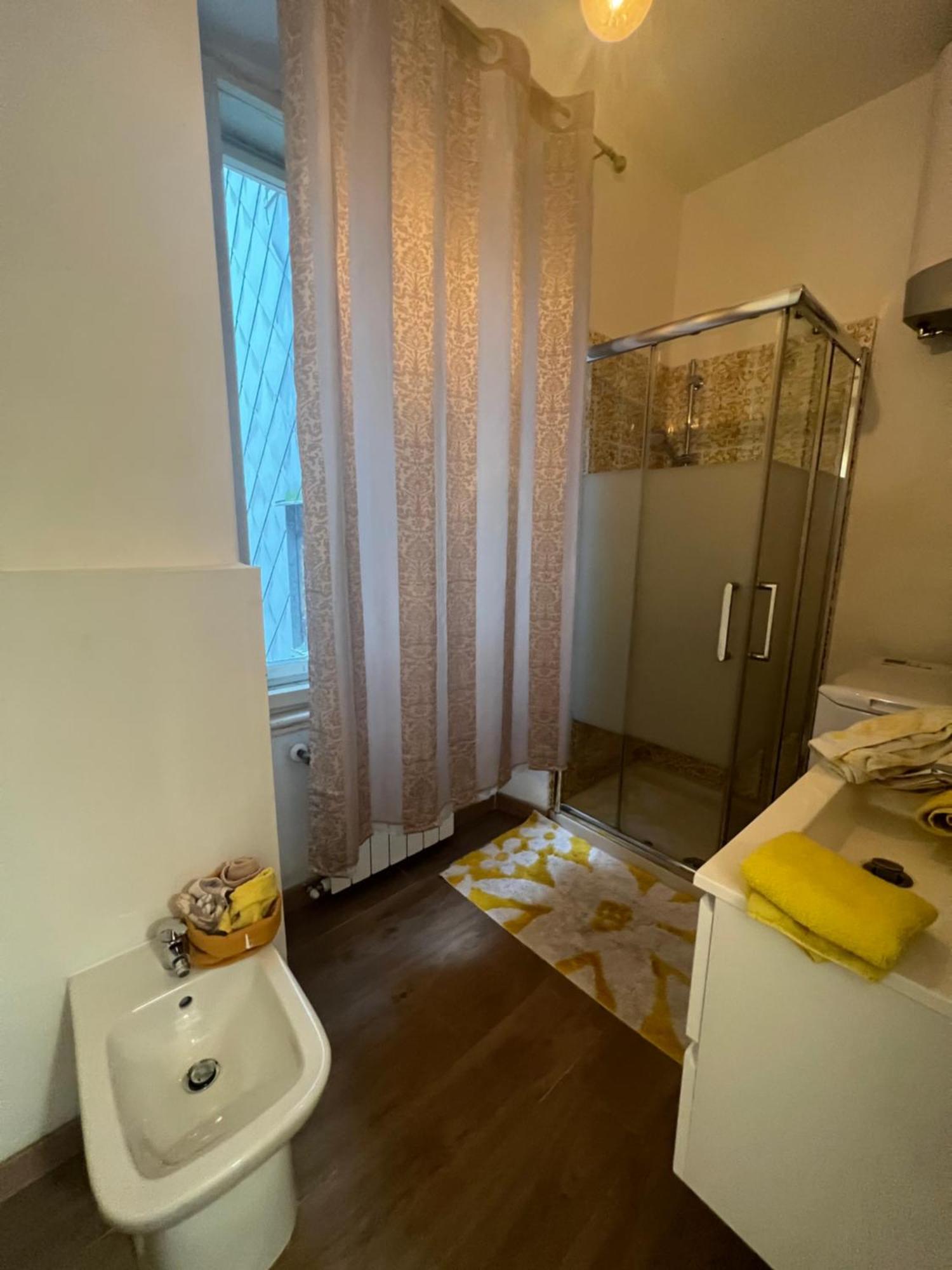 Alla Scalinata Del Teatro Rossetti Confort Suites Parcheggio ترييستي المظهر الخارجي الصورة